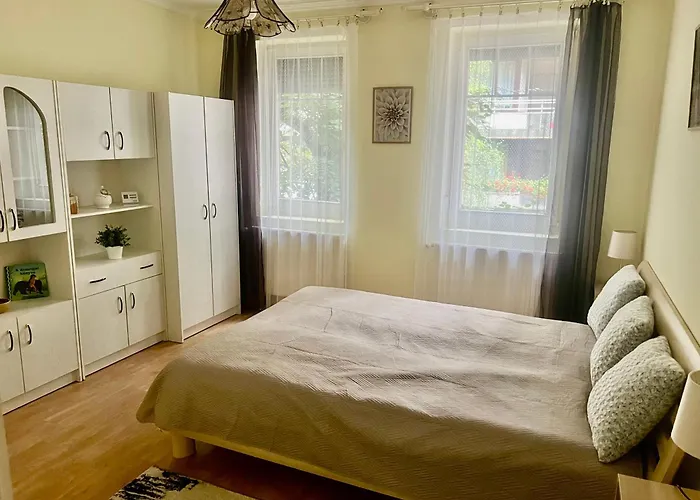 Rezi Apartament Eger